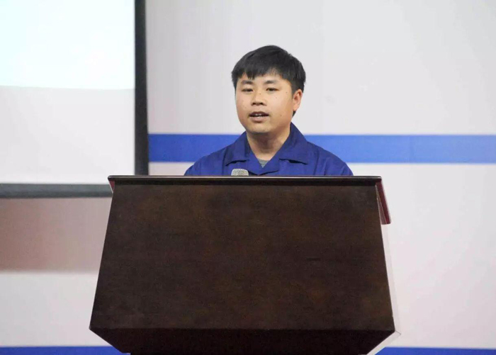 高端拉床,專用機床,內(nèi)拉床,外拉床,數(shù)控機床,自動化生產(chǎn)線,工業(yè)機器人 高端拉床,專用機床,內(nèi)拉床,外拉床,數(shù)控機床,自動化生產(chǎn)線,工業(yè)機器人