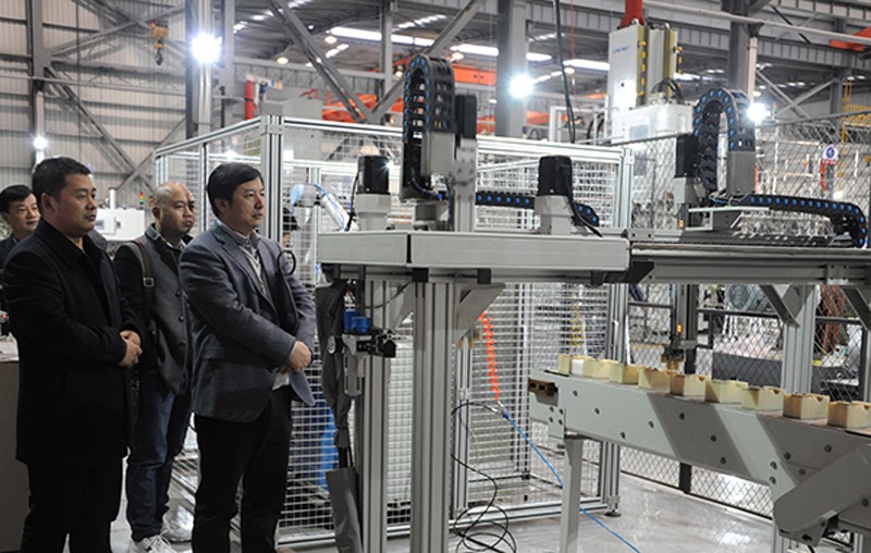 高端拉床,專用機(jī)床,內(nèi)拉床,外拉床,數(shù)控機(jī)床,自動化生產(chǎn)線,工業(yè)機(jī)器人,拉床,拉刀,自動化