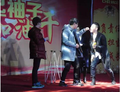 高端拉床,專用機床,內拉床,外拉床,數(shù)控機床,自動化生產(chǎn)線,工業(yè)機器人,拉床,拉刀,自動化