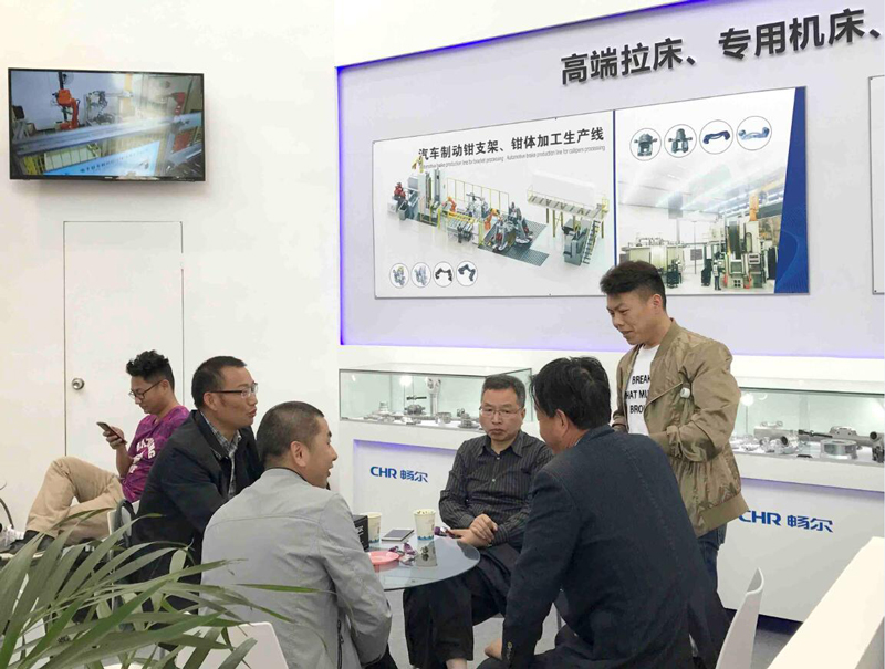 高端拉床,專用機(jī)床,內(nèi)拉床,外拉床,數(shù)控機(jī)床,自動化生產(chǎn)線,工業(yè)機(jī)器人,拉床,拉刀,自動化 高端拉床,專用機(jī)床,內(nèi)拉床,外拉床,數(shù)控機(jī)床,自動化生產(chǎn)線,工業(yè)機(jī)器人,拉床,拉刀,自動化