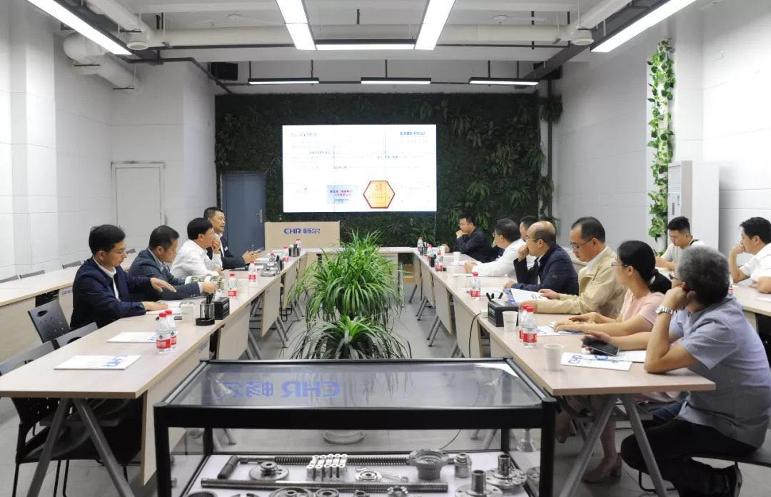 高端拉床,專用機(jī)床,內(nèi)拉床,外拉床,數(shù)控機(jī)床,自動(dòng)化生產(chǎn)線,工業(yè)機(jī)器人,拉床,拉刀,自動(dòng)化