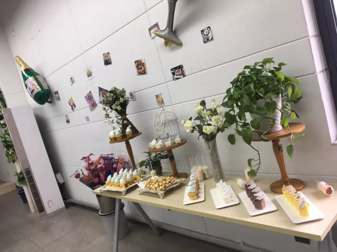 高端拉床,專用機床,內(nèi)拉床,外拉床,數(shù)控機床,自動化生產(chǎn)線,工業(yè)機器人,拉床,拉刀,自動化 高端拉床,專用機床,內(nèi)拉床,外拉床,數(shù)控機床,自動化生產(chǎn)線,工業(yè)機器人,拉床,拉刀,自動化