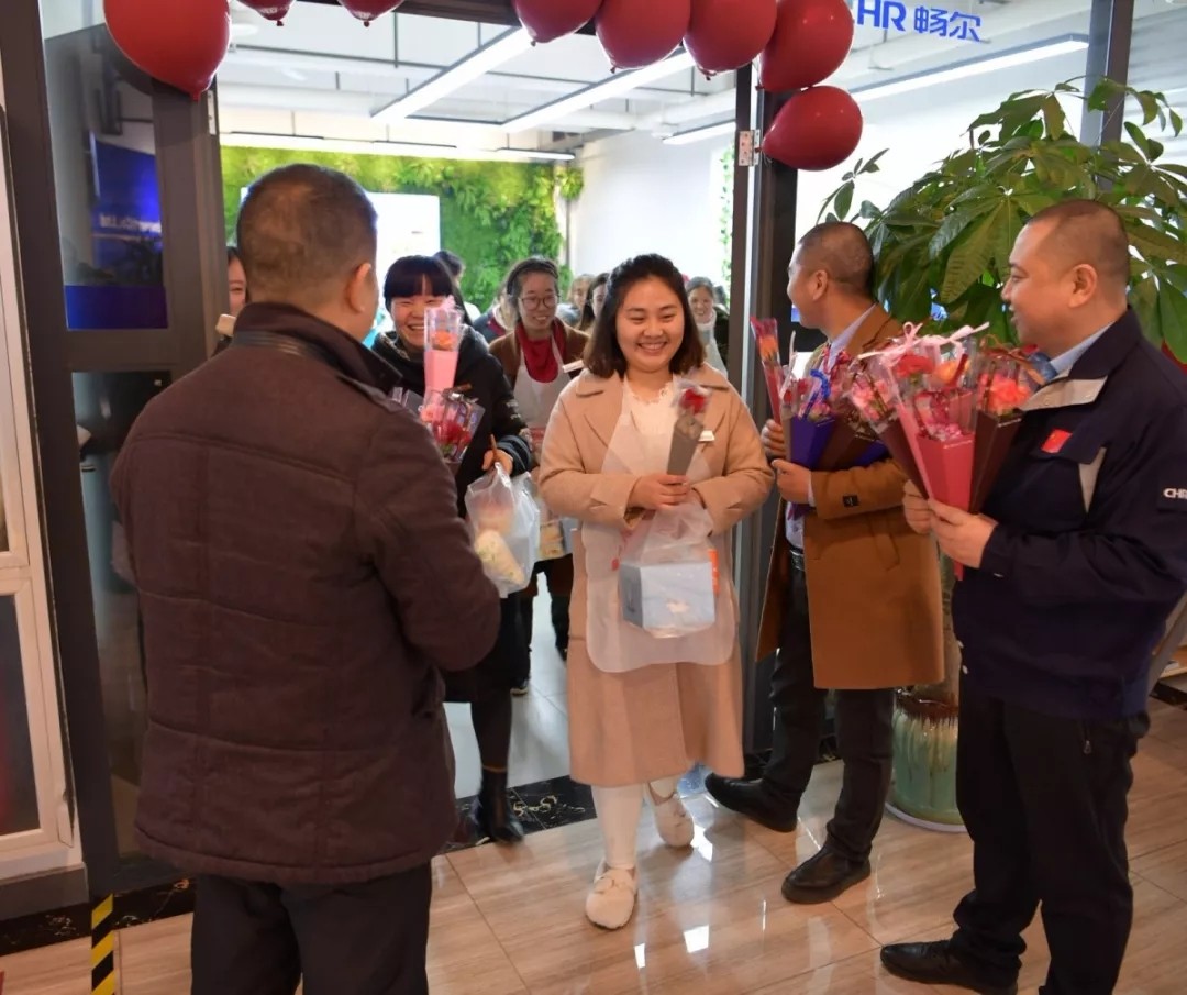 高端拉床,專用機床,內(nèi)拉床,外拉床,數(shù)控機床,自動化生產(chǎn)線,工業(yè)機器人,拉床,拉刀,自動化 高端拉床,專用機床,內(nèi)拉床,外拉床,數(shù)控機床,自動化生產(chǎn)線,工業(yè)機器人,拉床,拉刀,自動化