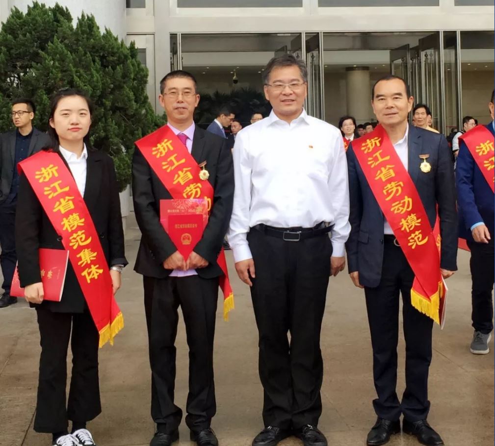 高端拉床,專用機(jī)床,內(nèi)拉床,外拉床,數(shù)控機(jī)床,自動(dòng)化生產(chǎn)線,工業(yè)機(jī)器人,拉床,拉刀,自動(dòng)化