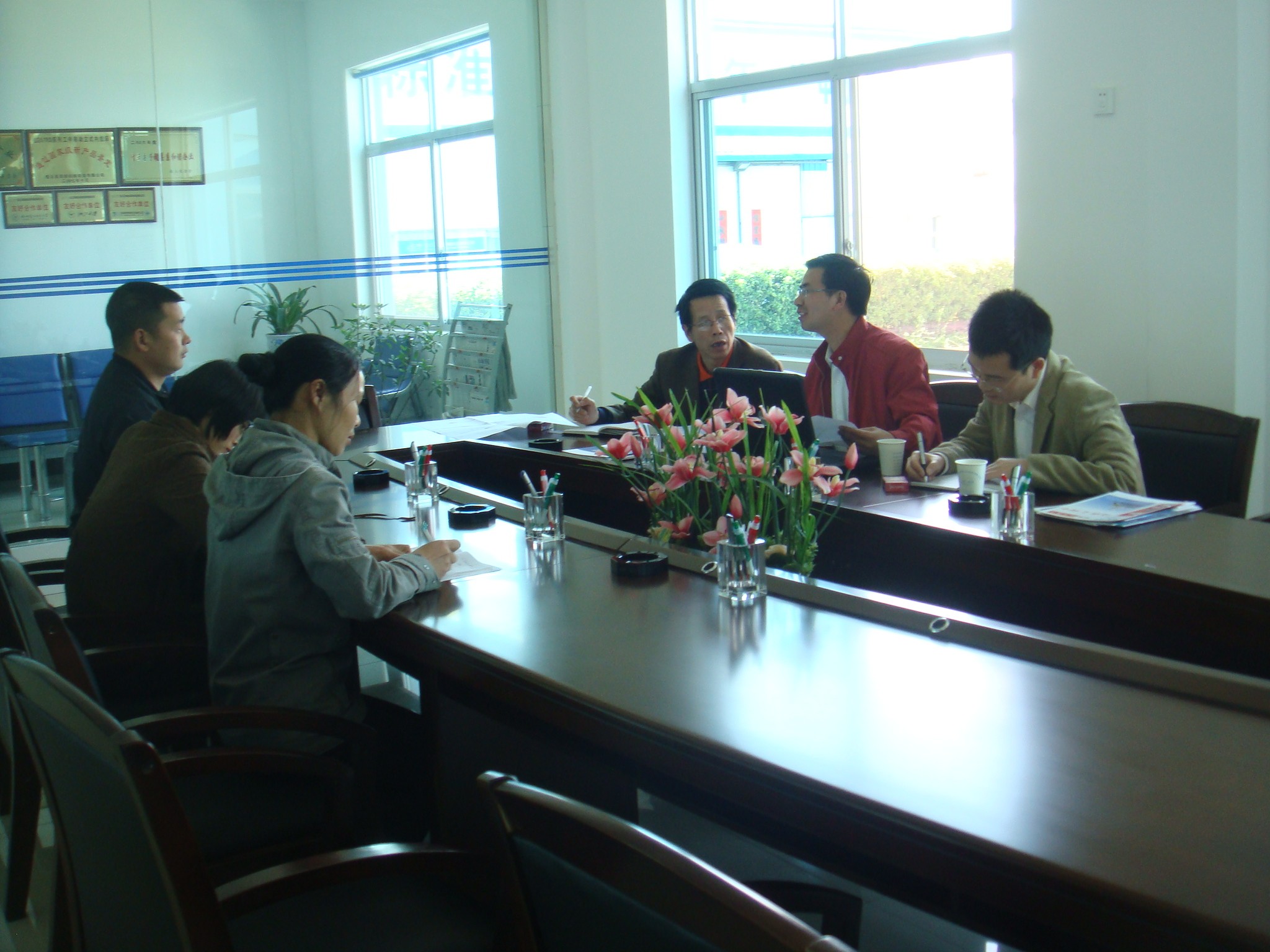 高端拉床,專(zhuān)用機(jī)床,內(nèi)拉床,外拉床,數(shù)控機(jī)床,自動(dòng)化生產(chǎn)線,工業(yè)機(jī)器人,拉床,拉刀,自動(dòng)化