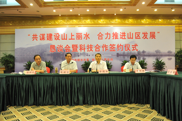 高端拉床,專(zhuān)用機(jī)床,內(nèi)拉床,外拉床,數(shù)控機(jī)床,自動(dòng)化生產(chǎn)線,工業(yè)機(jī)器人,拉床,拉刀,自動(dòng)化