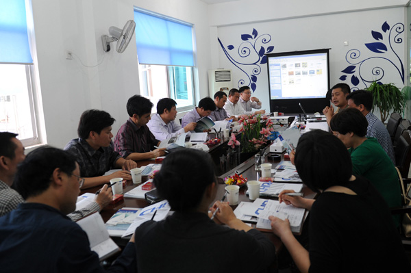 高端拉床,專用機(jī)床,內(nèi)拉床,外拉床,數(shù)控機(jī)床,自動(dòng)化生產(chǎn)線,工業(yè)機(jī)器人,拉床,拉刀,自動(dòng)化