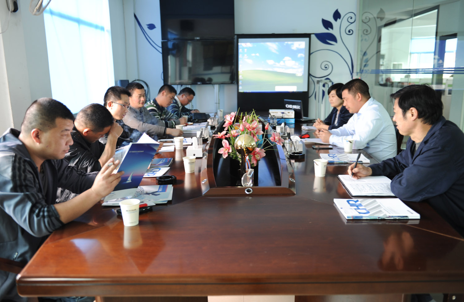 高端拉床,專用機床,內(nèi)拉床,外拉床,數(shù)控機床,自動化生產(chǎn)線,工業(yè)機器人,拉床,拉刀,自動化