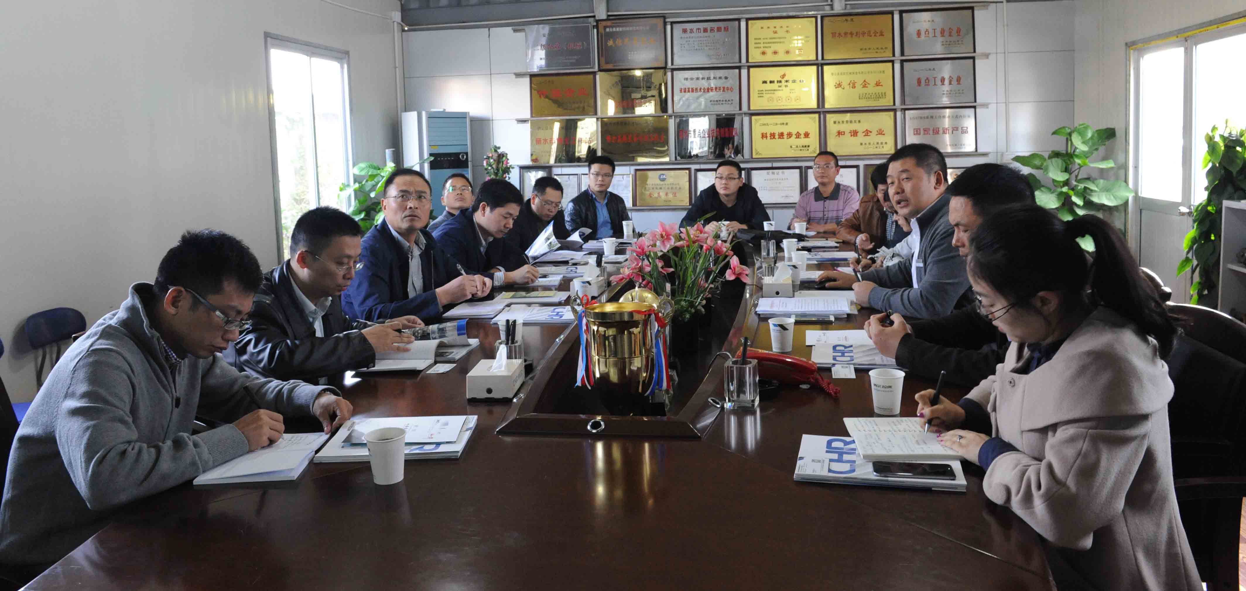 高端拉床,專用機(jī)床,內(nèi)拉床,外拉床,數(shù)控機(jī)床,自動(dòng)化生產(chǎn)線,工業(yè)機(jī)器人,拉床,拉刀,自動(dòng)化 高端拉床,專用機(jī)床,內(nèi)拉床,外拉床,數(shù)控機(jī)床,自動(dòng)化生產(chǎn)線,工業(yè)機(jī)器人,拉床,拉刀,自動(dòng)化