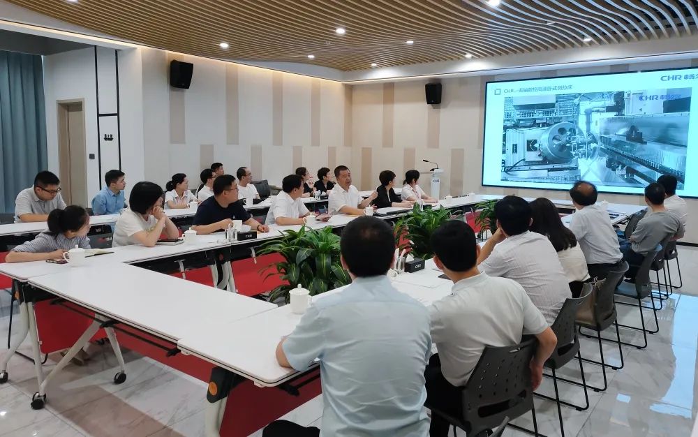 拉床,拉刀,自動(dòng)化,高端拉床,專(zhuān)用機(jī)床,內(nèi)拉床,外拉床,數(shù)控機(jī)床,自動(dòng)化生產(chǎn)線(xiàn),工業(yè)機(jī)器人